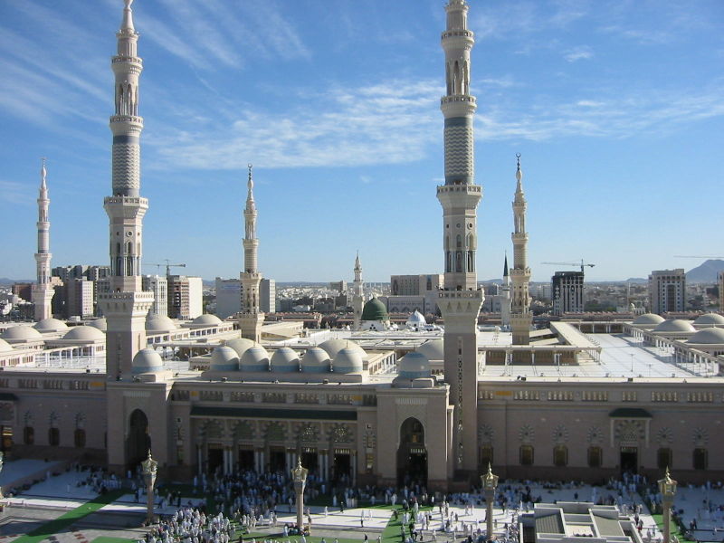 File:Masjid Nabawi. Medina, Saudi Arabia.jpg